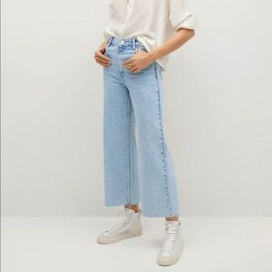 🌙 SALE Mango Wide Leg Denim 🦋
